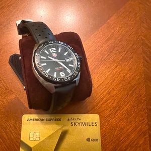 TAG Heuer Men's Watch FORMULA 1
WAZ1110.FT8023